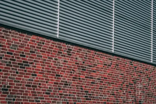 Tapparelle elettriche: design, materiali e tecnologia per il massimo comfort abitativo